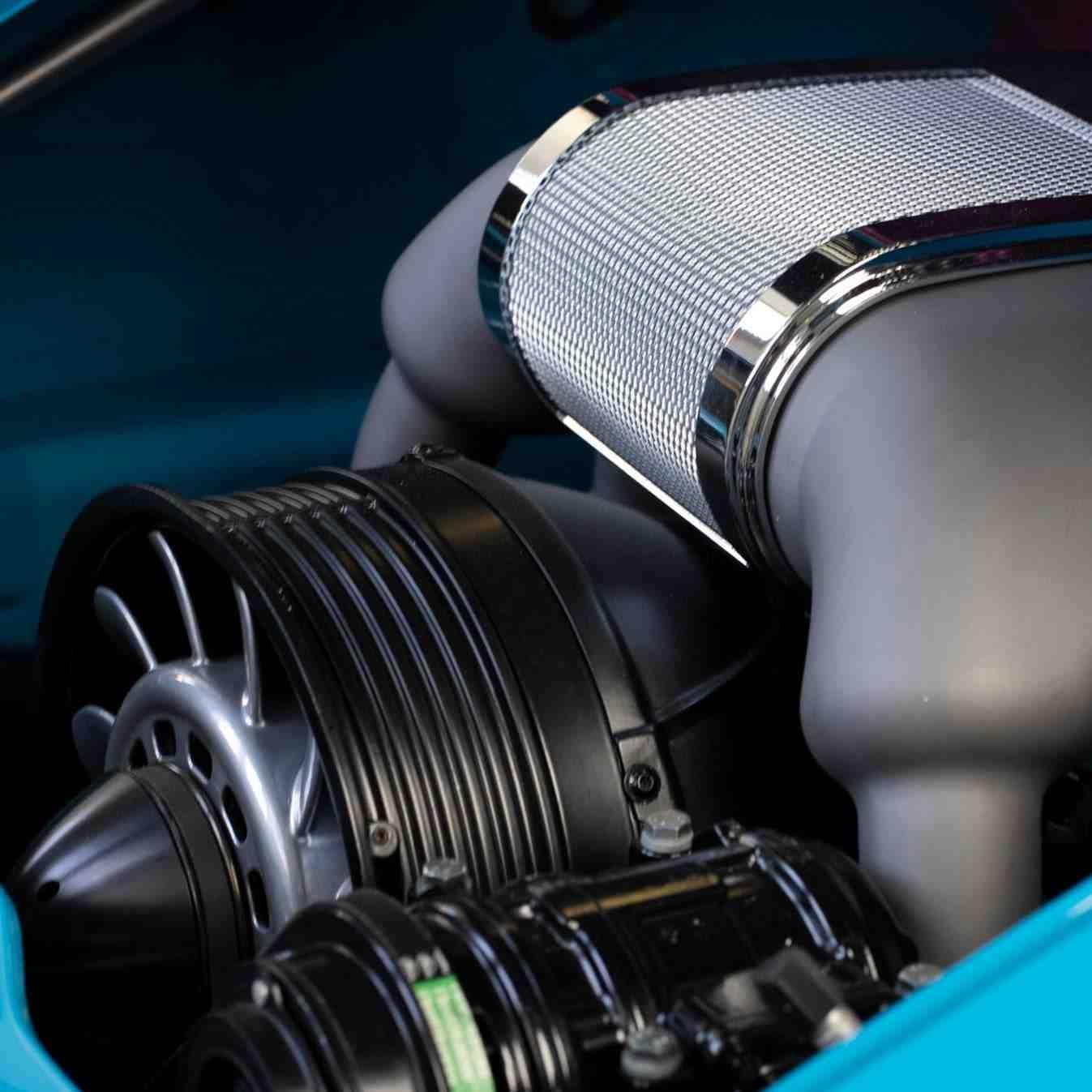 MIK Motorwartung - Vollständige Inspektion des Motors & Fahrzeugs - MIK Motoren GmbH